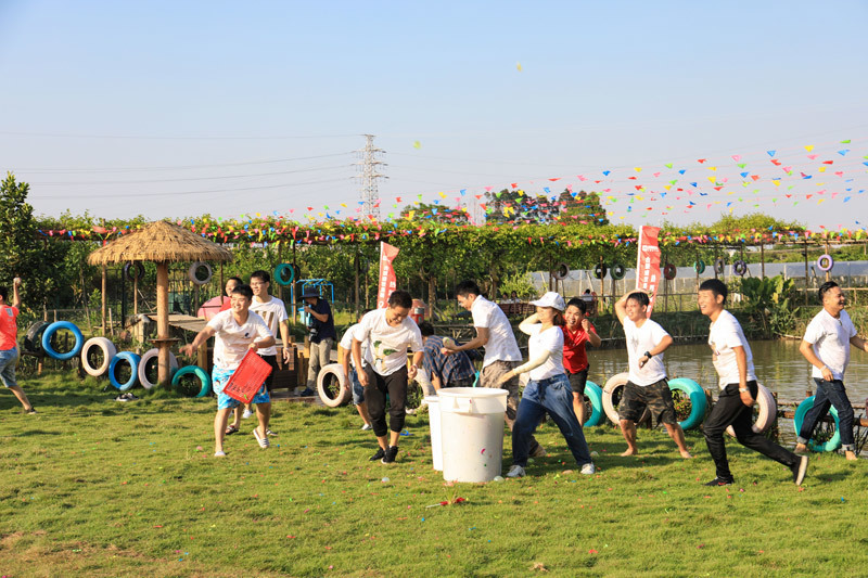 合景盛世集團(tuán)八周年慶典活動(dòng)圓滿(mǎn)落幕