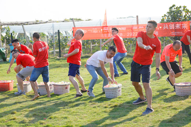 合景盛世集團(tuán)八周年慶典活動(dòng)圓滿(mǎn)落幕