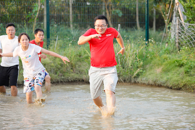 合景盛世集團(tuán)八周年慶典活動(dòng)圓滿(mǎn)落幕